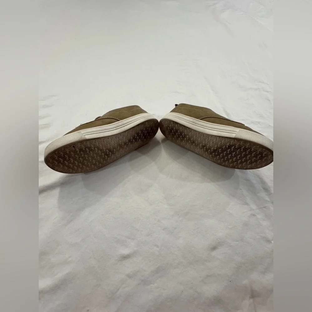 Oshkosh B'Gosh Putney Oxford Sneakers Tan Size 9 Toddler